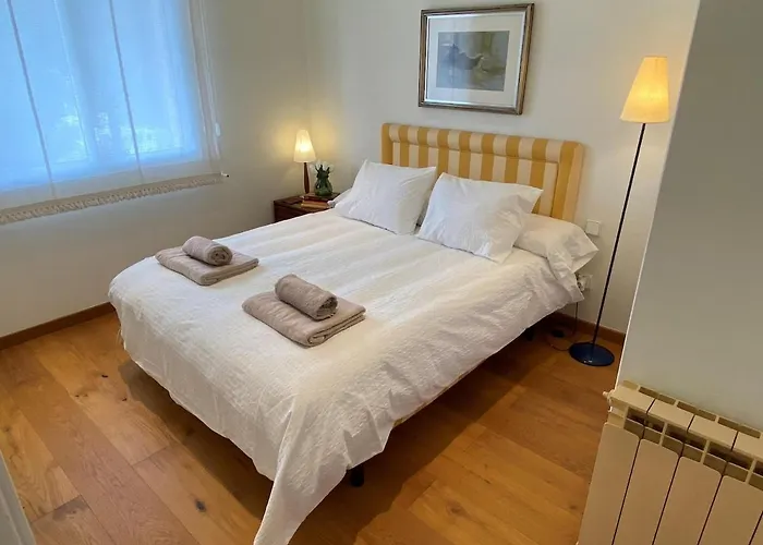 Cristina 5 Min Walk To The Rooftop Duplex 180 M2 Very Cared شقة *