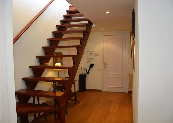 Cristina 5 Min Walk To The Rooftop Duplex 180 M2 Very Cared