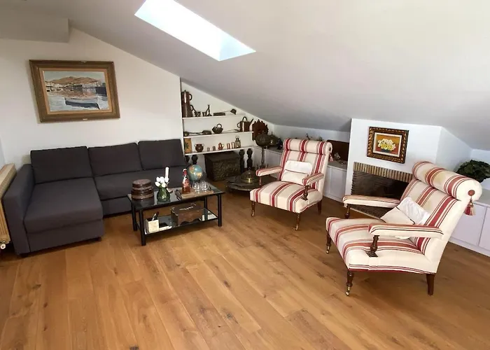 Cristina 5 Min Walk To The Rooftop Duplex 180 M2 Very Cared شقة سيدجيس