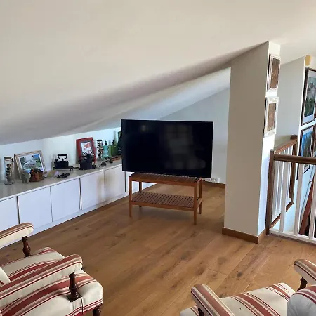 Cristina 5 Min Walk To The Rooftop Duplex 180 M2 Very Cared Apartment *